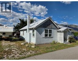 110 9th Avenue, Keremeos, BC V0X1N3 Photo 25