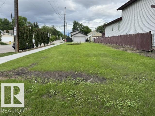 11447 90 ST NW - photo 3