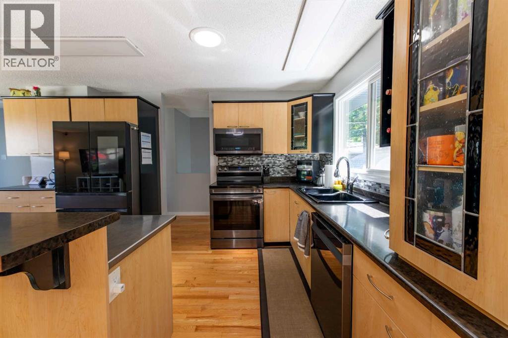 153 Alder Drive - photo 4