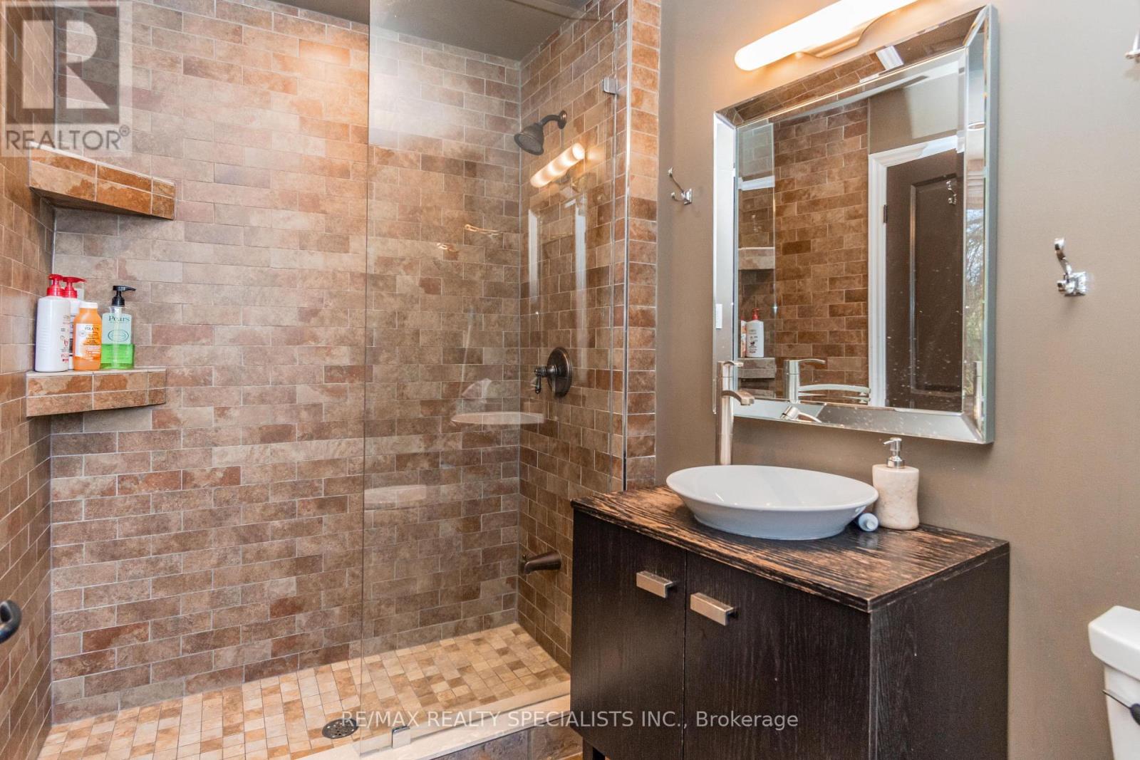 16167 MCLAUGHLIN ROAD - 27