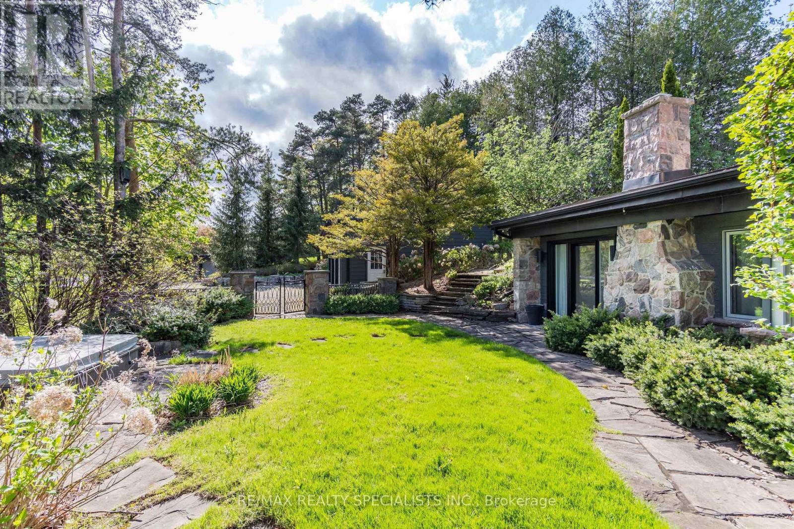 16167 MCLAUGHLIN ROAD - 40