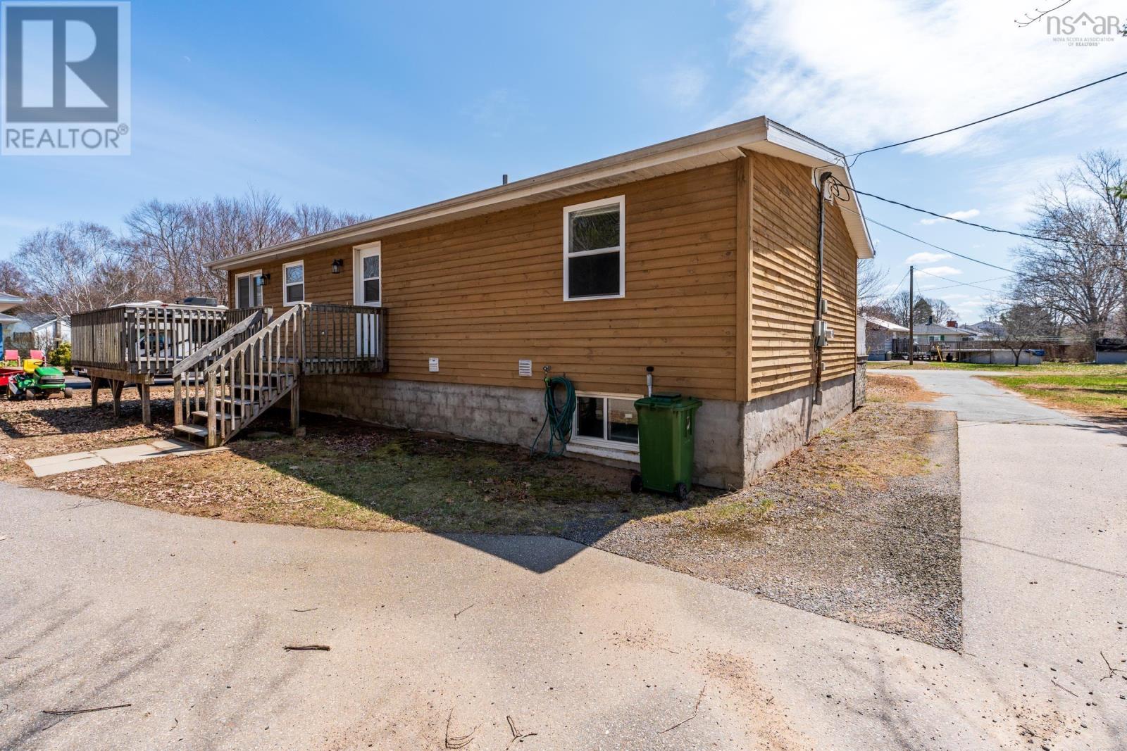 1 Pinecrest Drive - 27