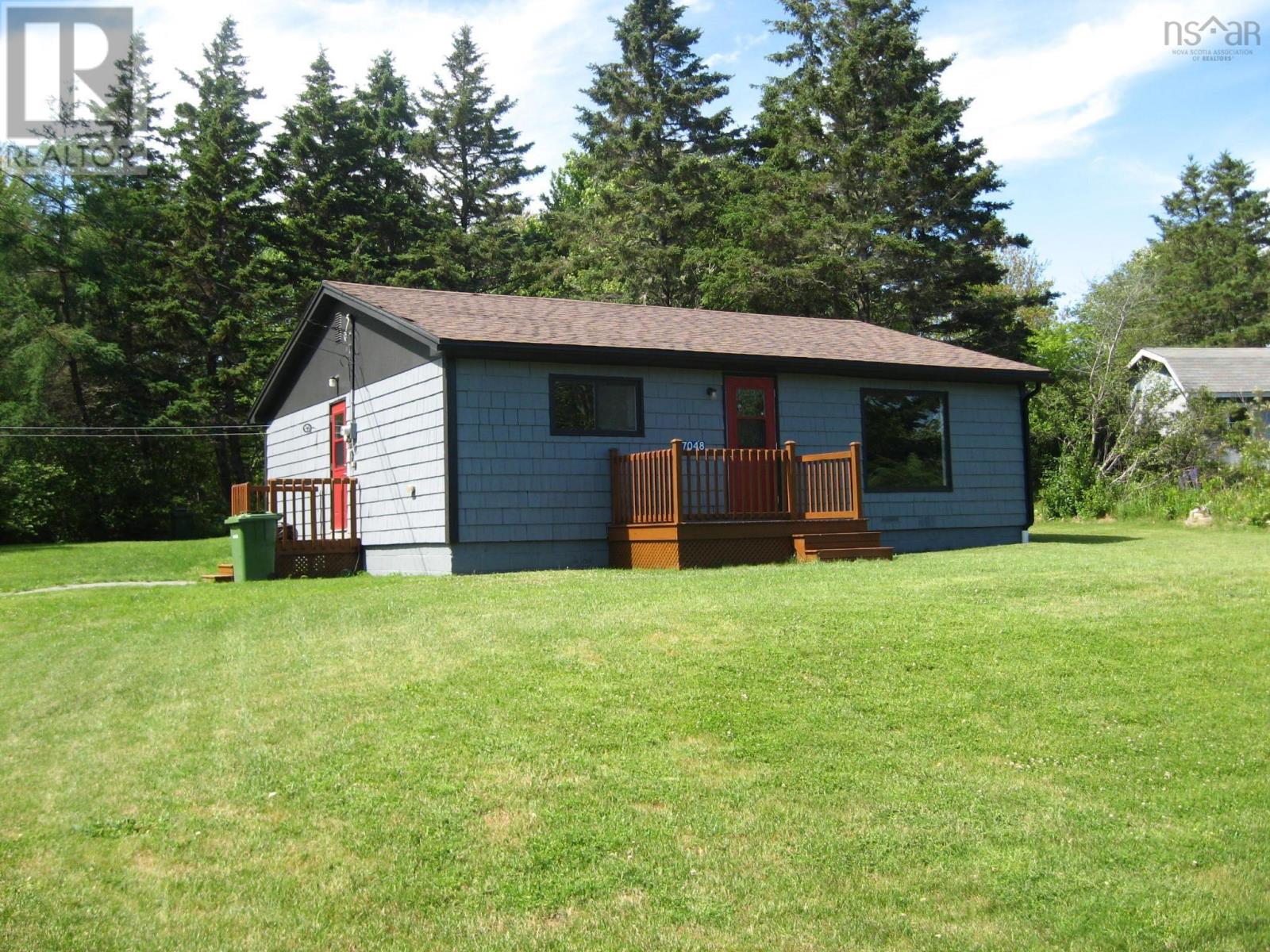7048 Highway 3 - 1
