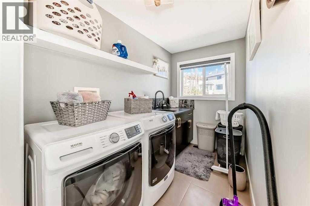 630 Rocky Ridge View NW - 34
