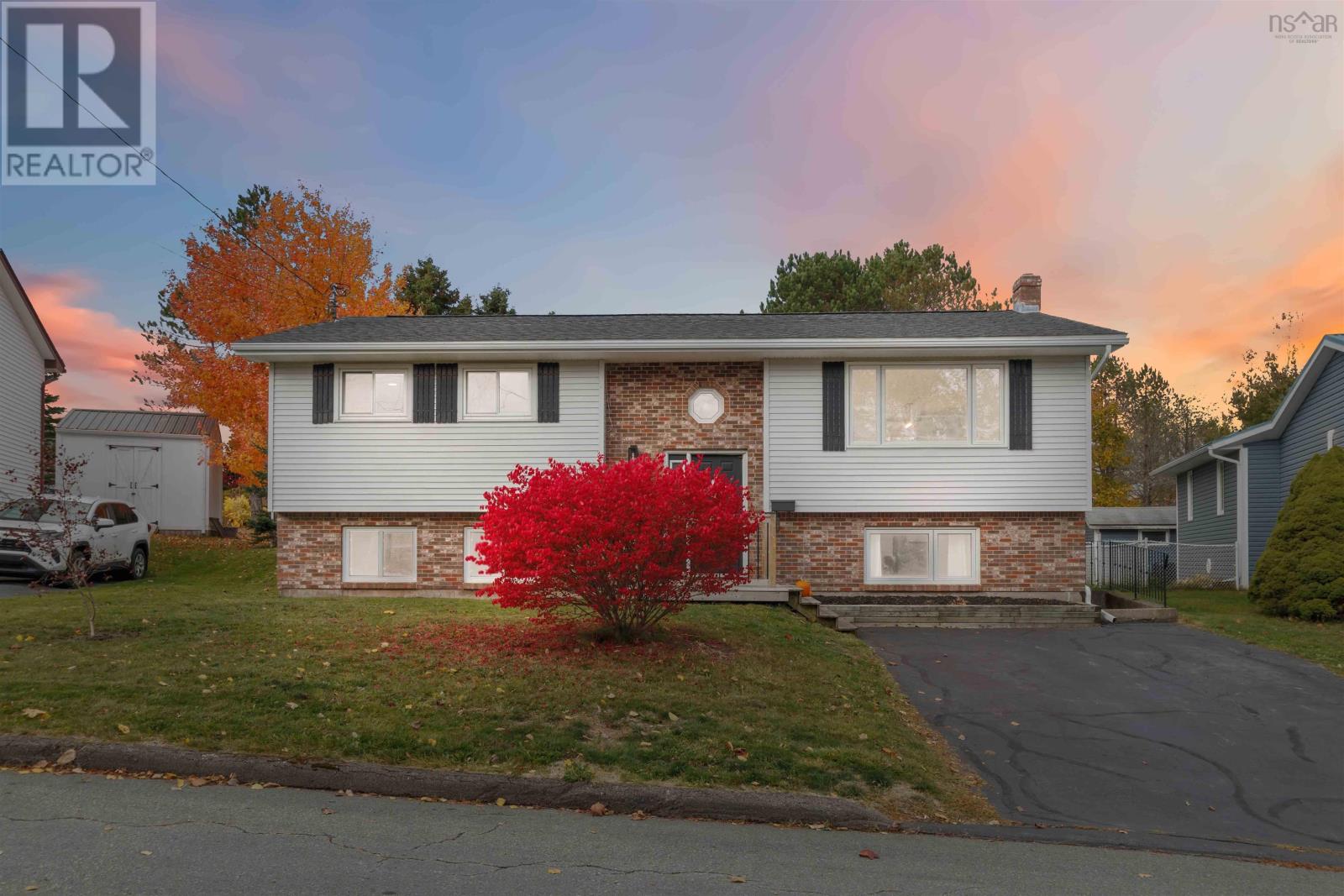 Property photo of 9 Ascot Way