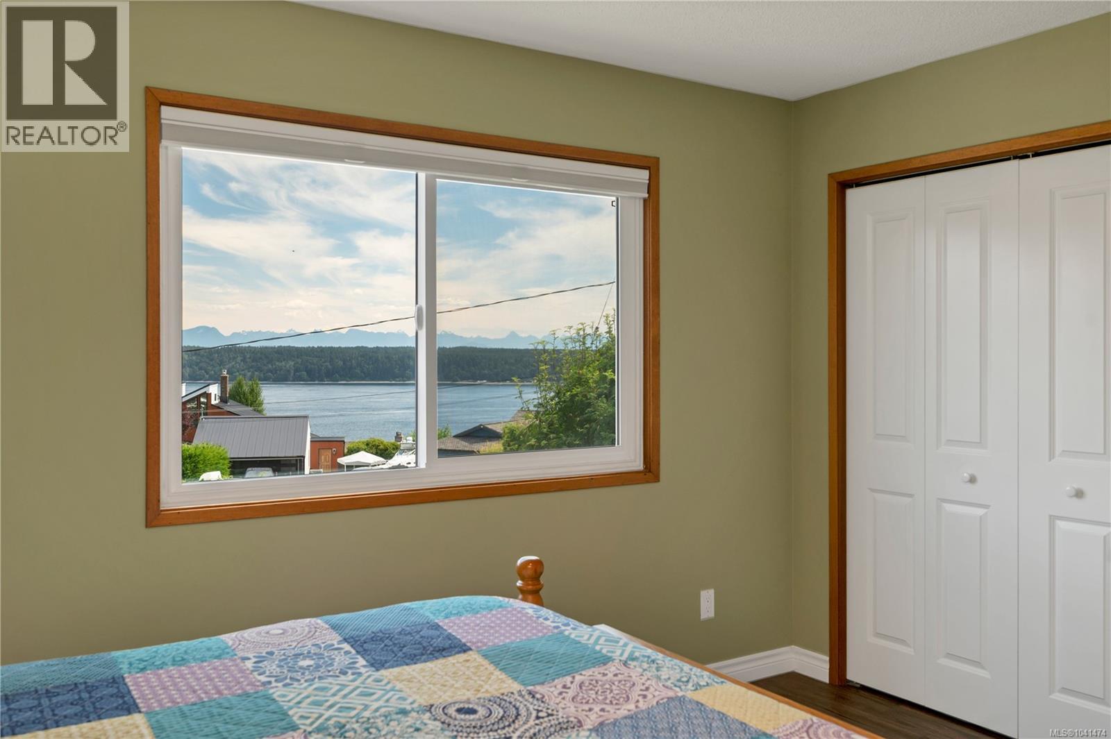 541 Alder St S - 21