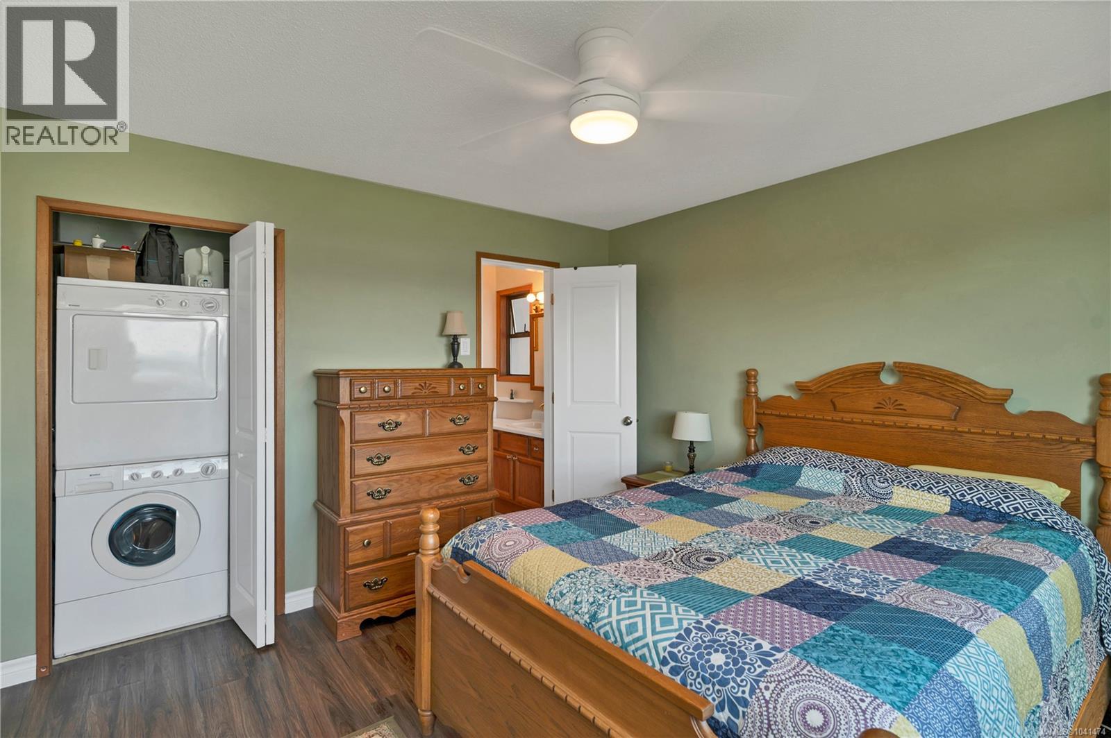 541 Alder St S - 22