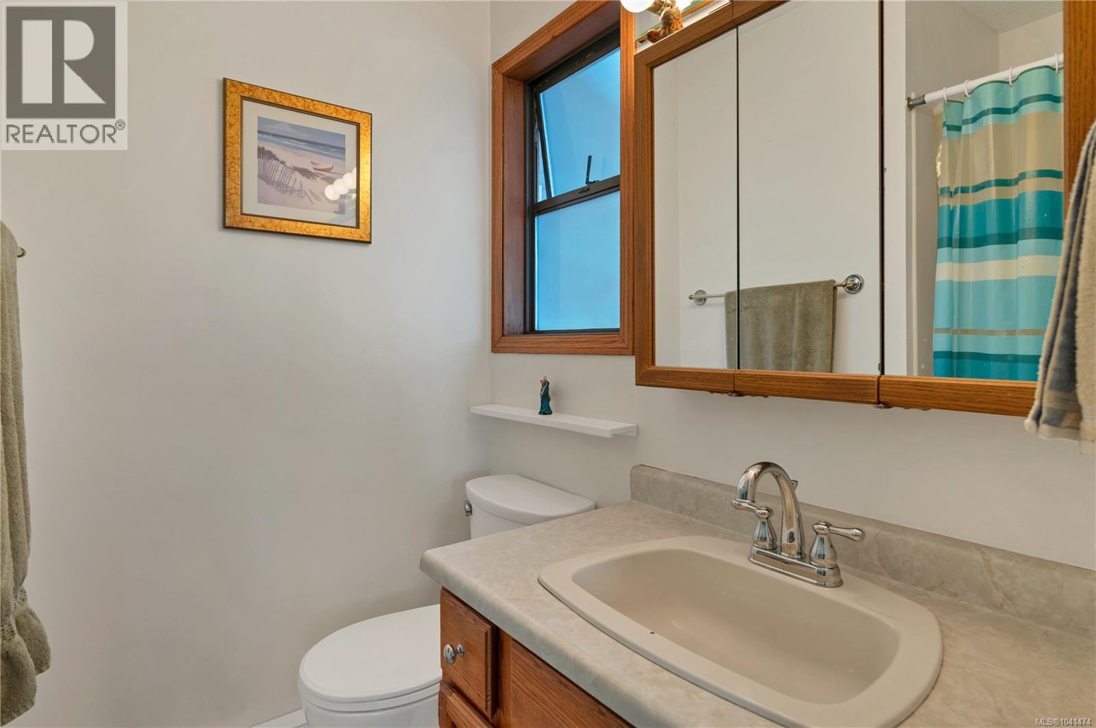 541 Alder St S - 23