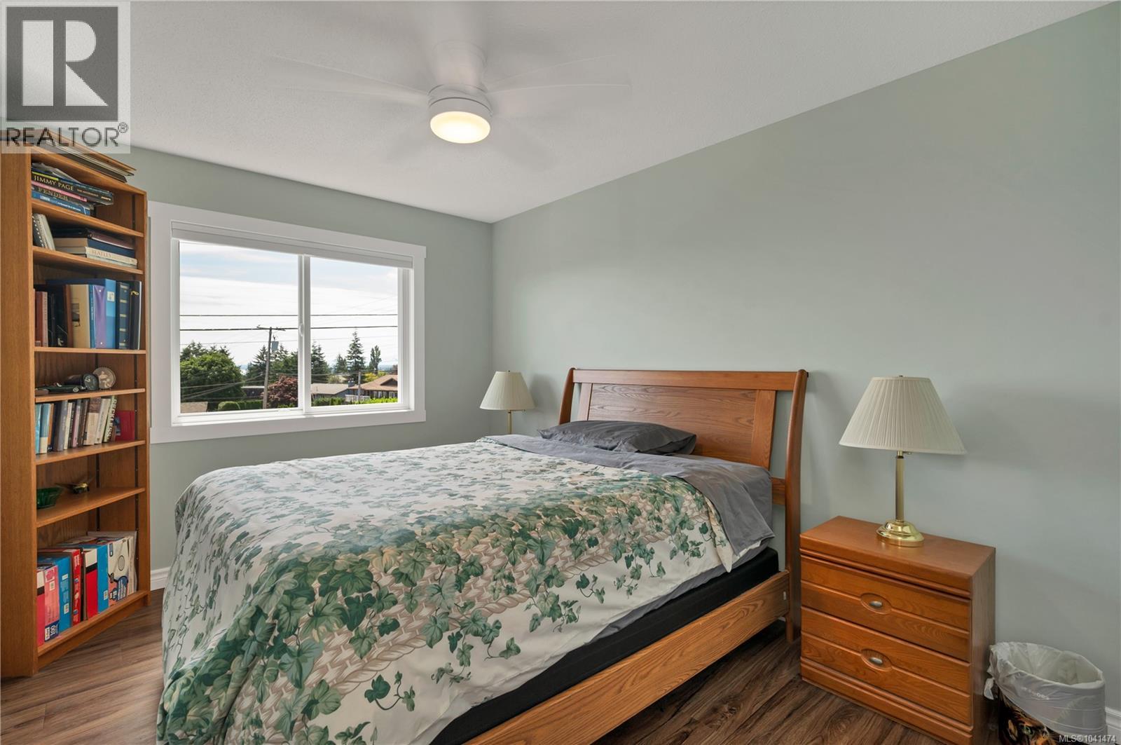 541 Alder St S - 28