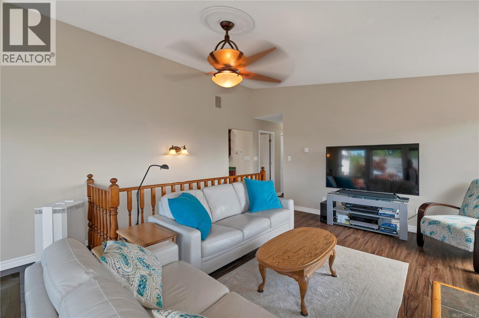 541 Alder St S - 5