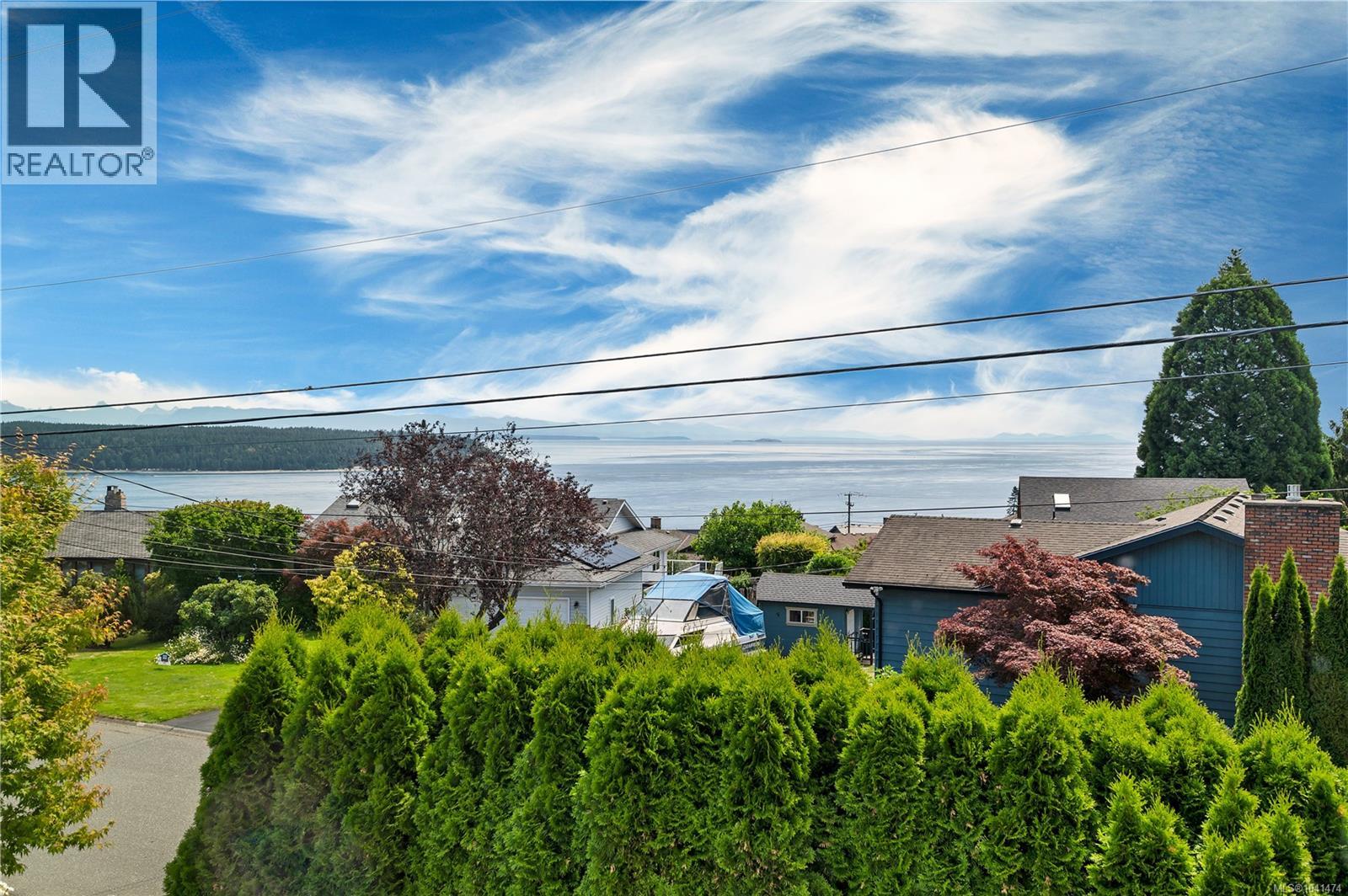 541 Alder St S - 9