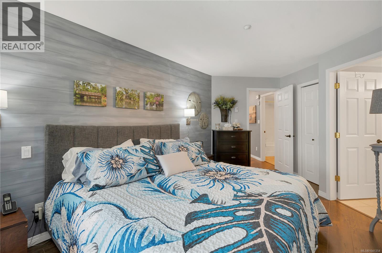 #105 350 Island Hwy S - 14