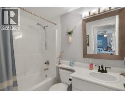 105 350 Island Hwy S, Campbell River, BC V9W1A5 Photo 15