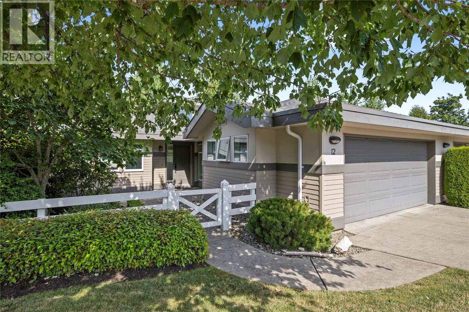 #12 500 Corfield St S - 1