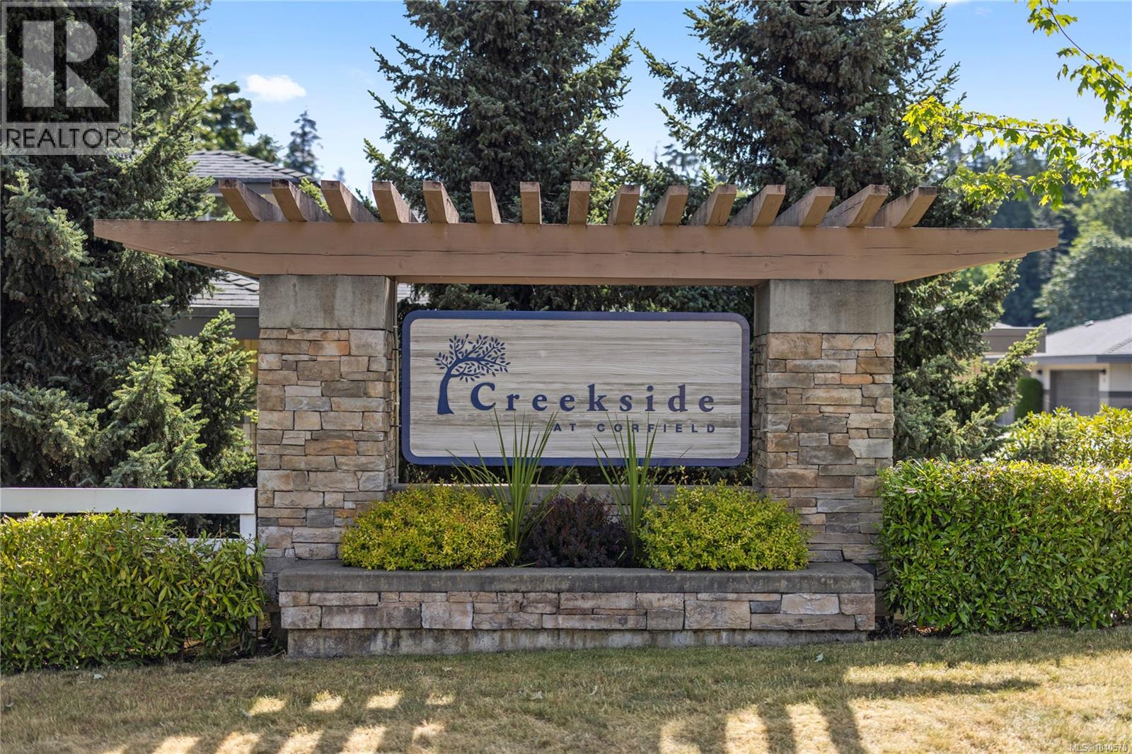 #12 500 Corfield St S - 11
