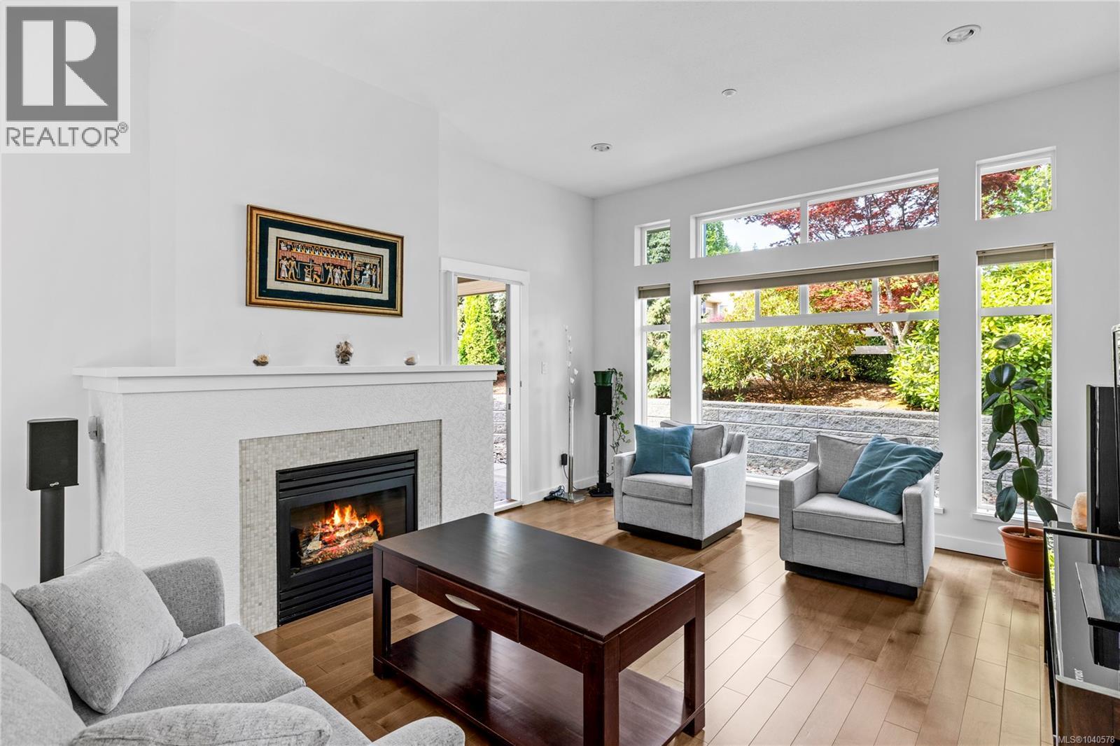 #12 500 Corfield St S - 2