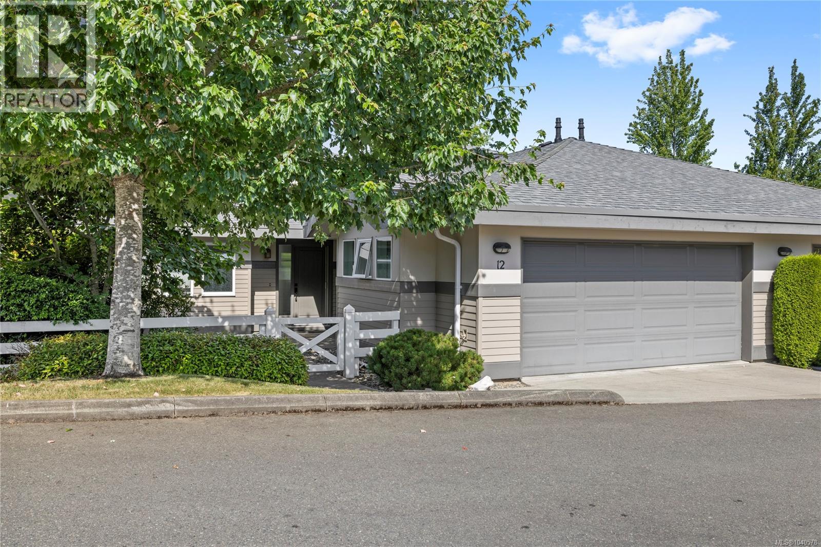 #12 500 Corfield St S - 53