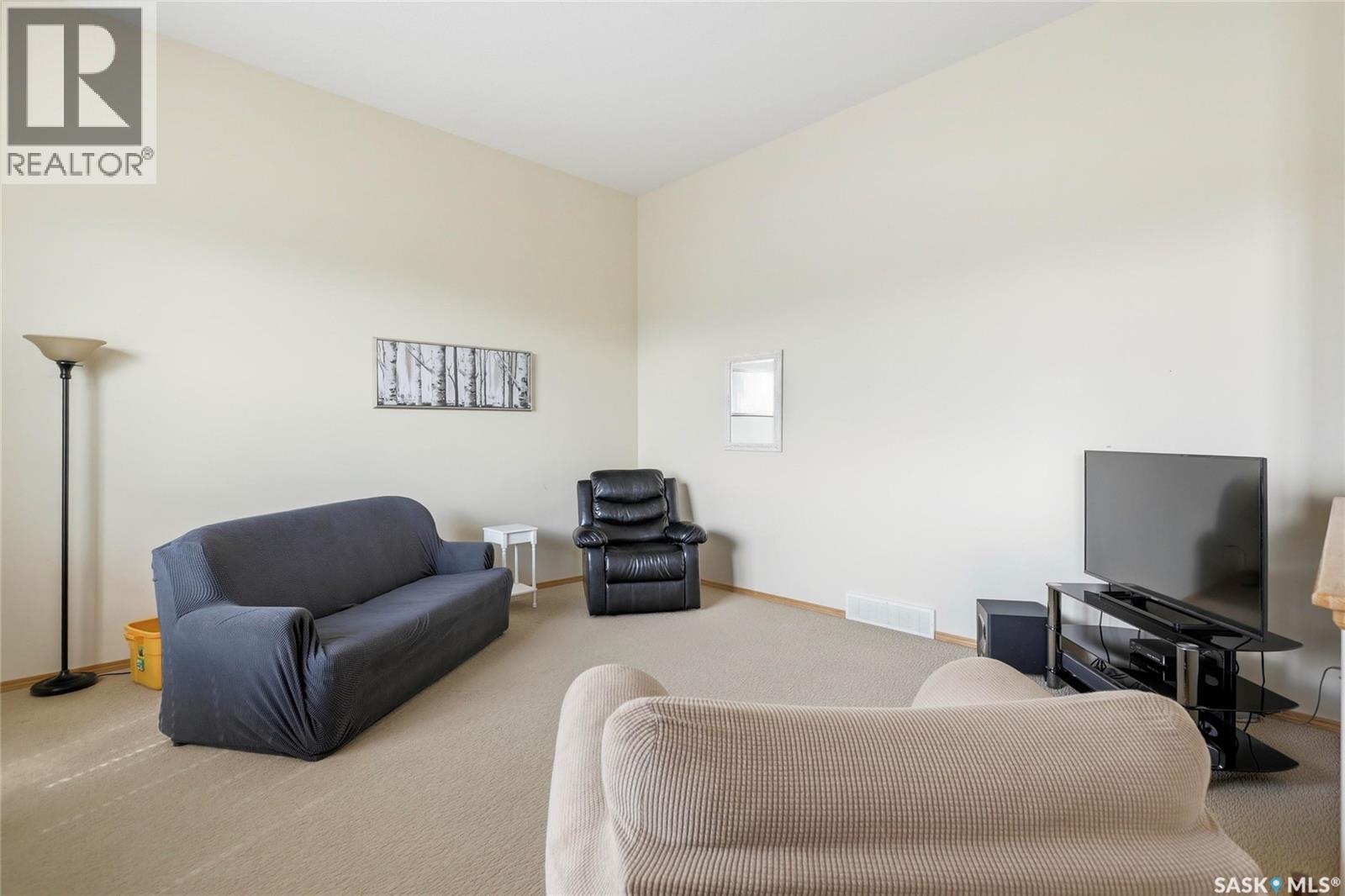 212 Mount Royal PLACE — photo 17