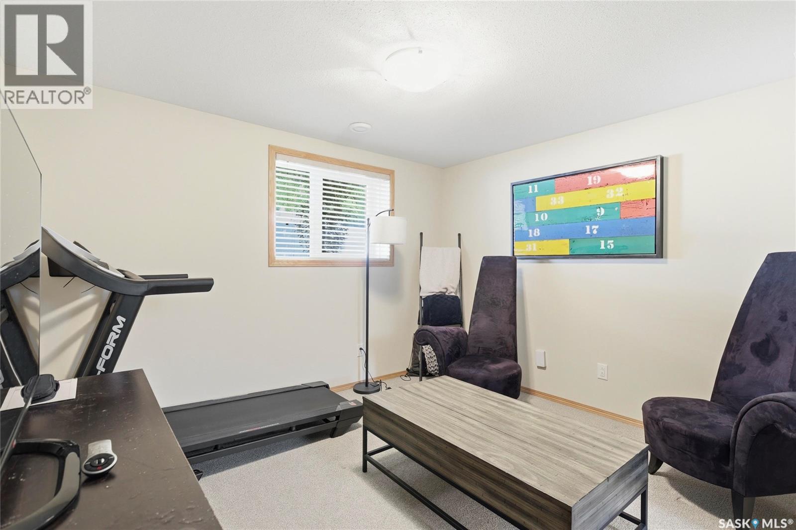 212 Mount Royal PLACE — photo 37