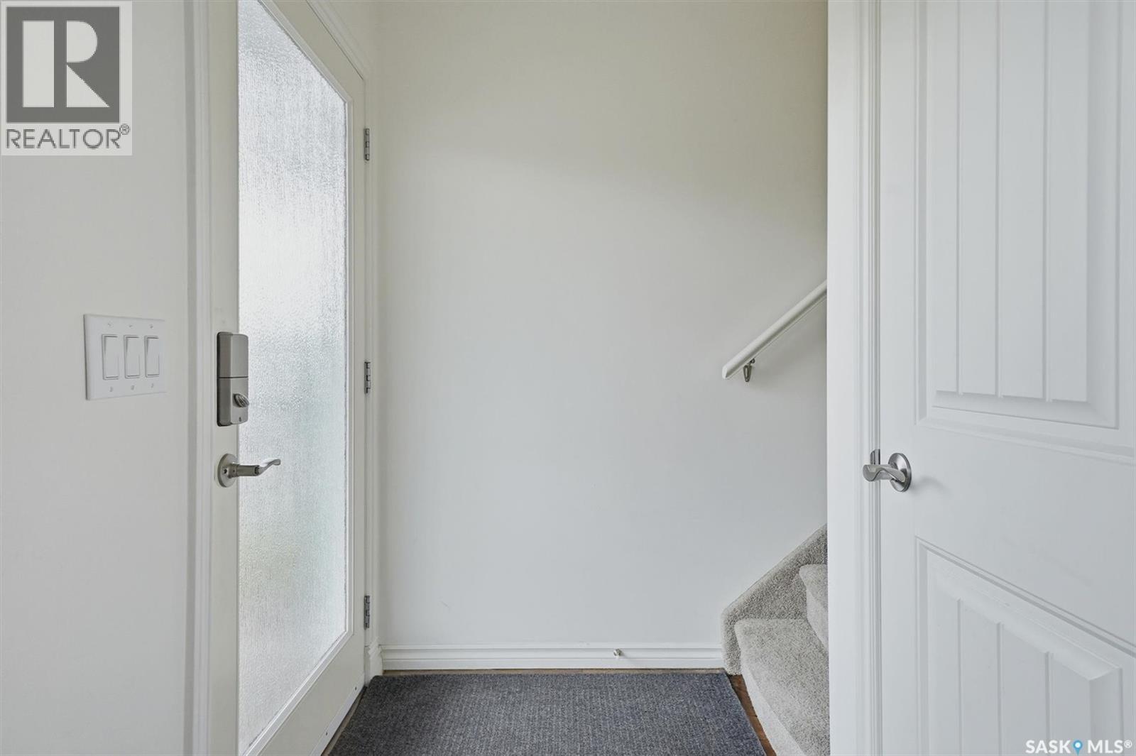 140 Shepherd CRESCENT — photo 16