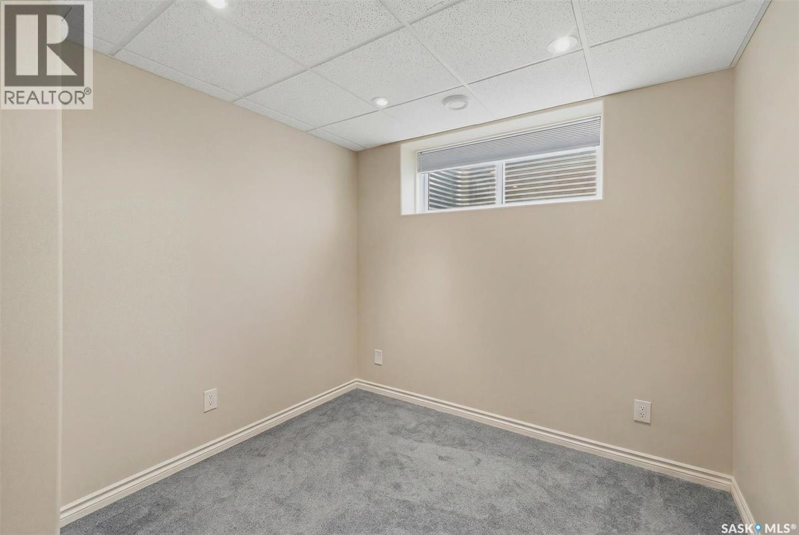 140 Shepherd CRESCENT — photo 32