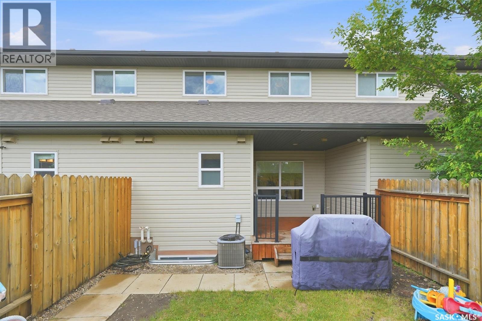 140 Shepherd CRESCENT — photo 38