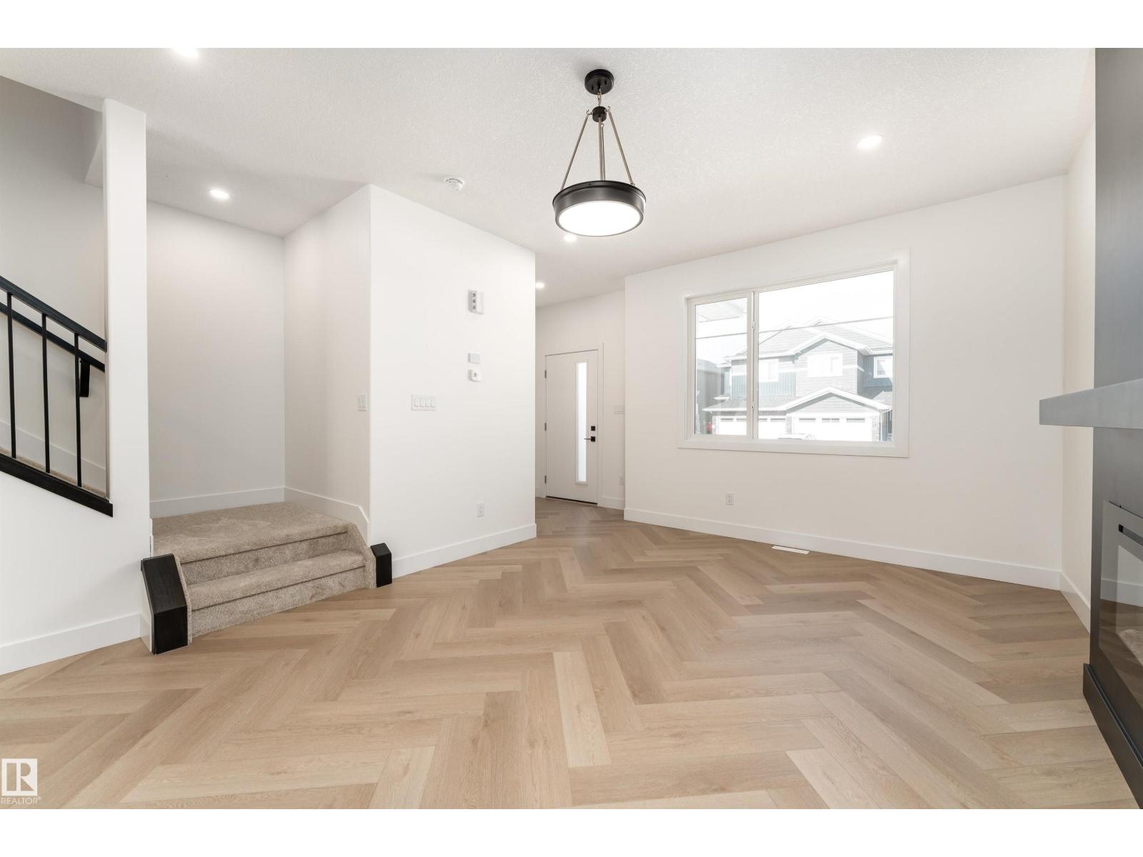 533 Robinson BV — photo 11