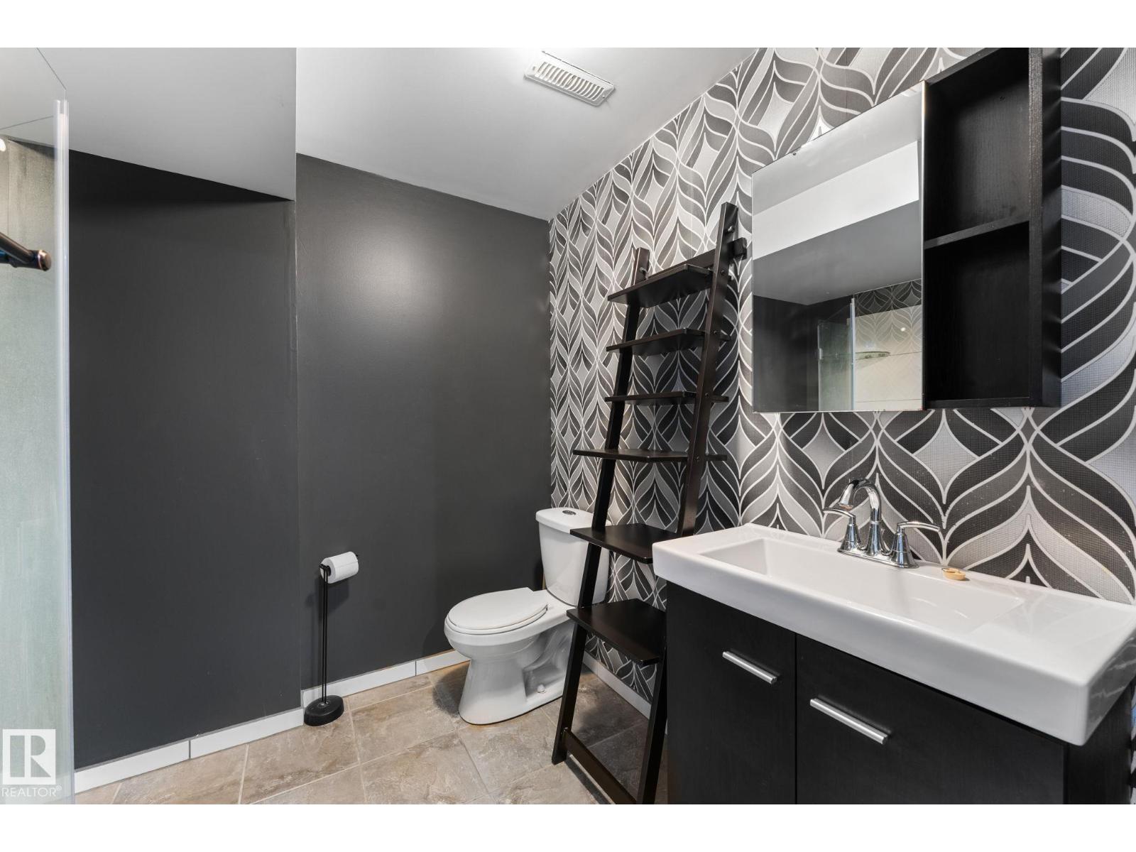 #412 41 SUMMERWOOD BV — photo 32