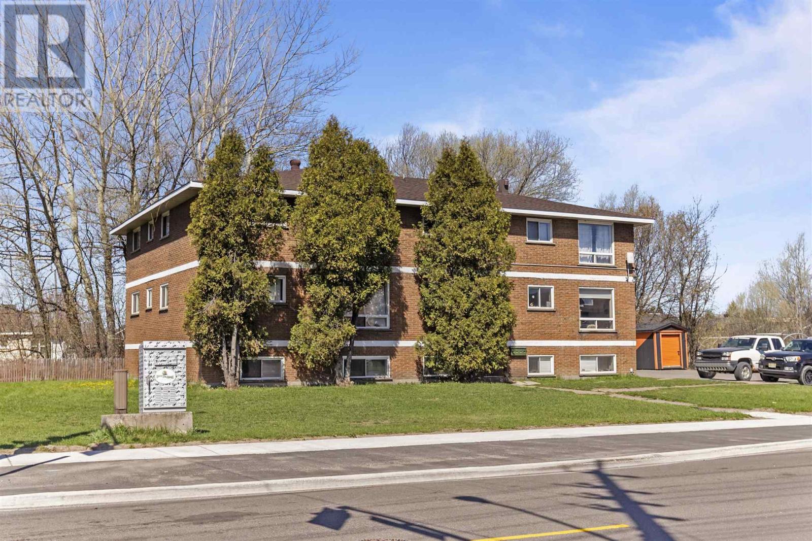 269 Goulais AVE - 50