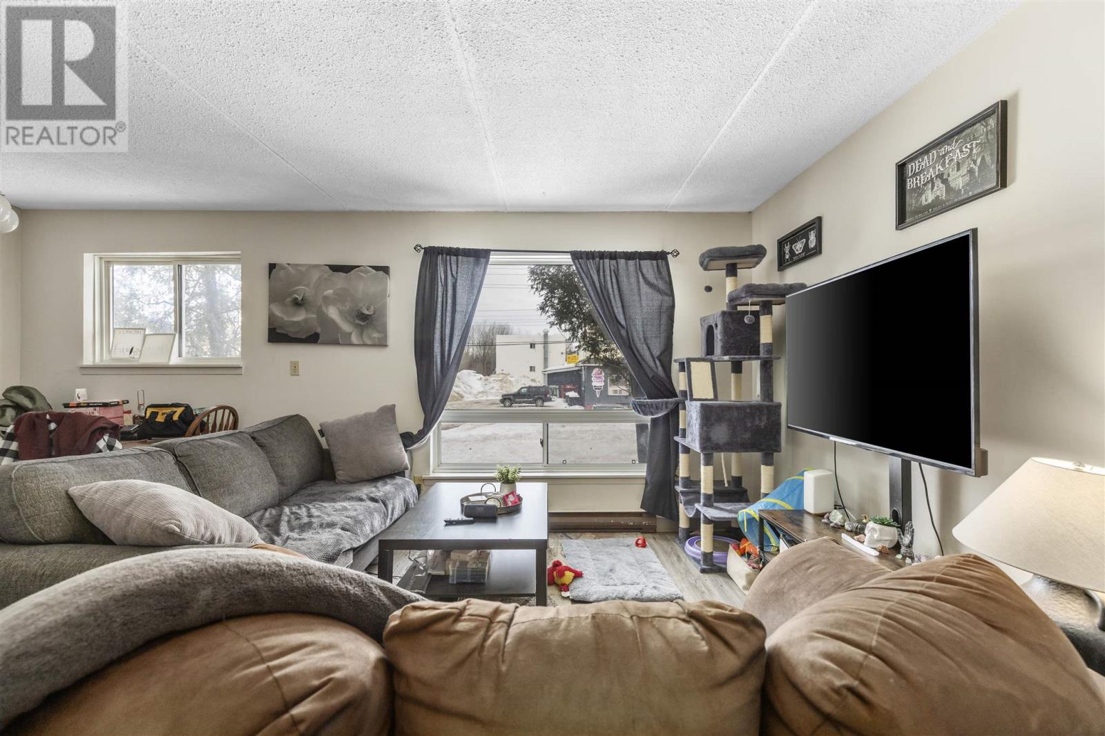 269 Goulais AVE - 39
