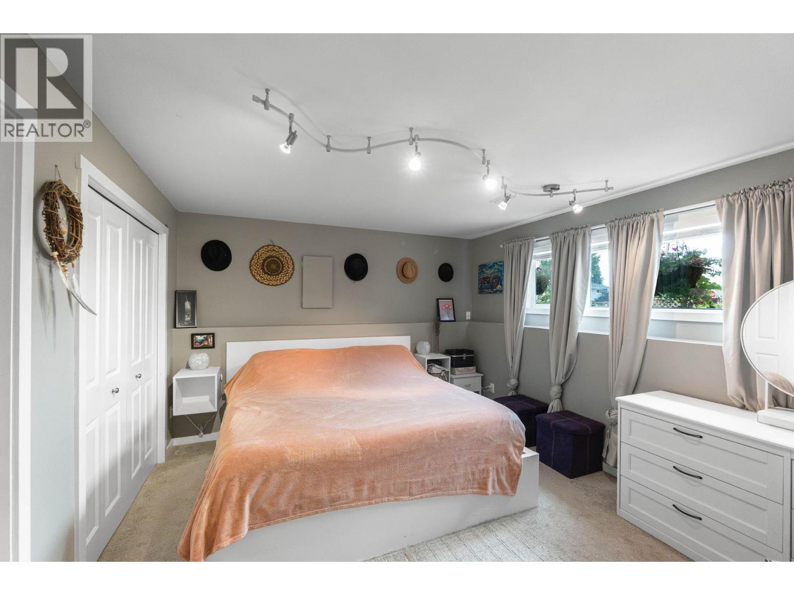 605 Stirling Road, Kelowna