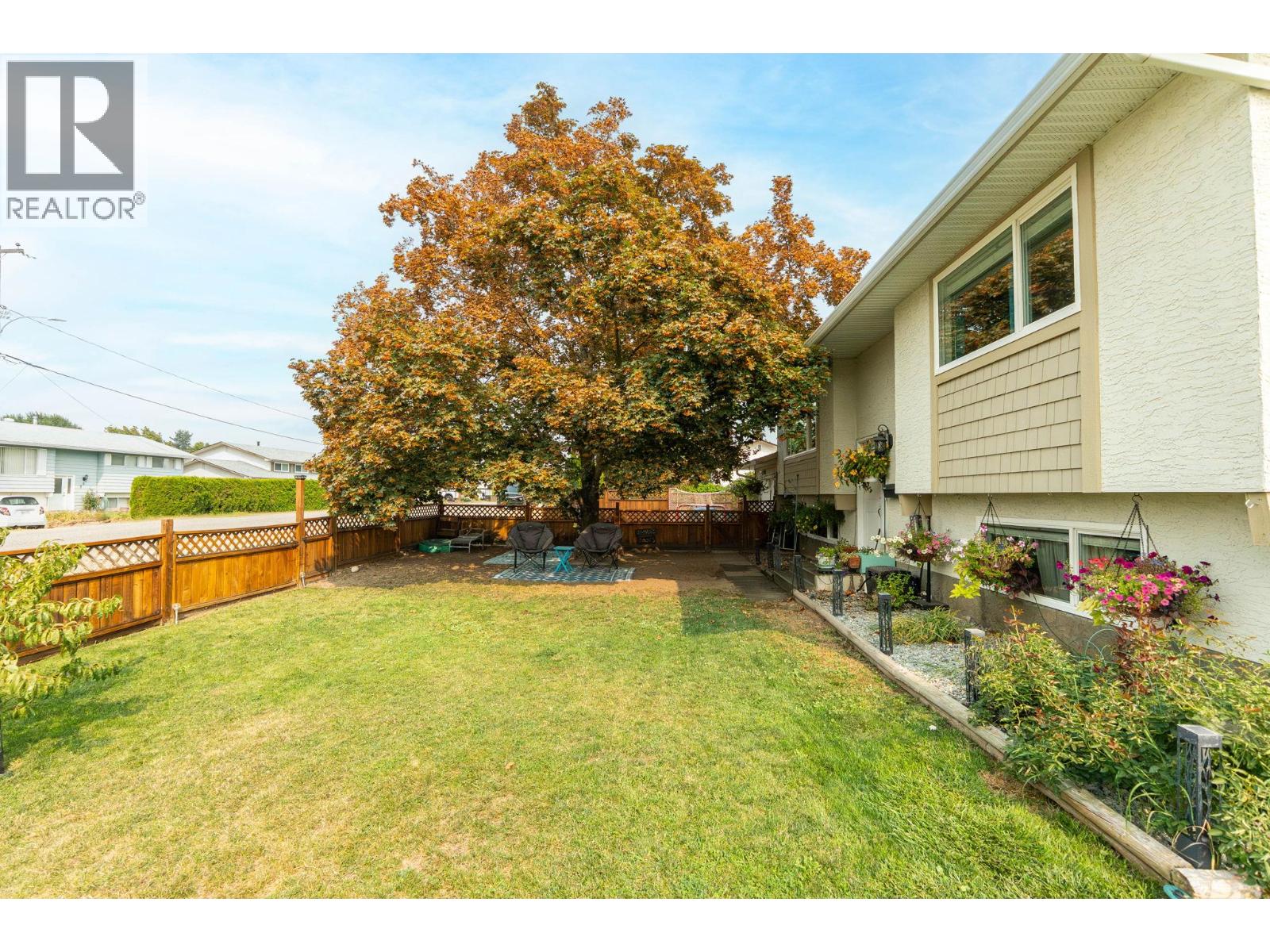 605 Stirling Road, Kelowna