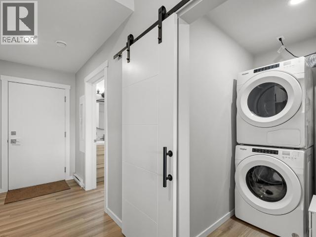 403-420 RANGE ROAD - 12