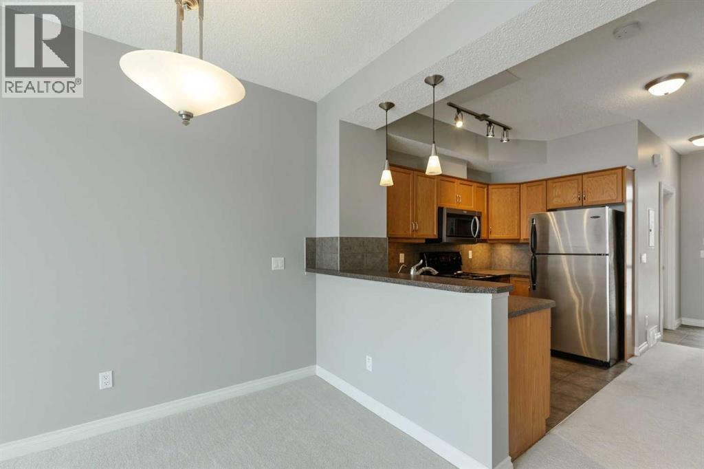#14 133 Rockyledge View NW - 8