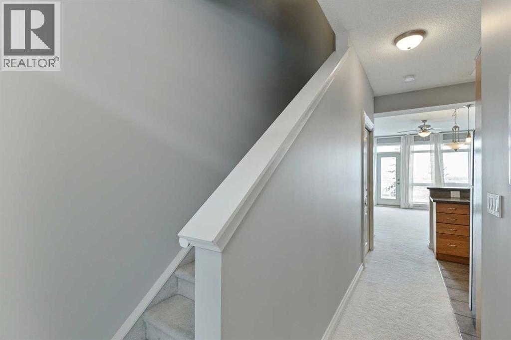 #14 133 Rockyledge View NW - 21