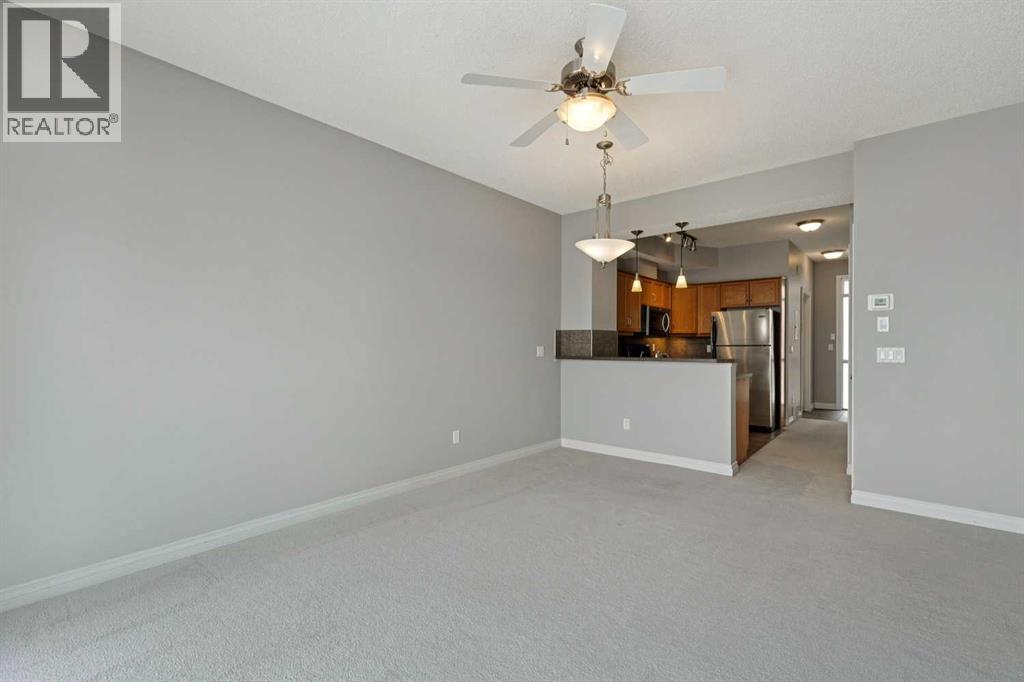 #14 133 Rockyledge View NW - 6