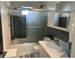 Recreation room - 10924 30 St Nw, Edmonton, AB T5W1V9 Photo 9
