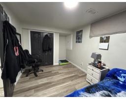 10924 30 St Nw, Edmonton, AB T5W1V9 Photo 18