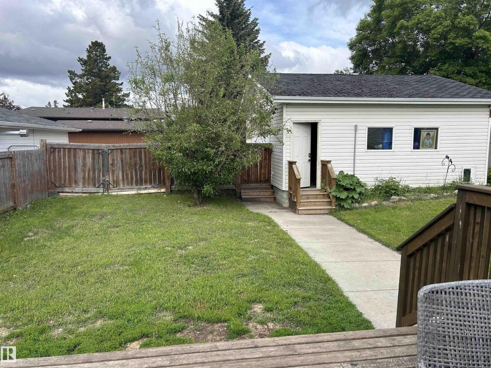10924 30 ST NW - 25