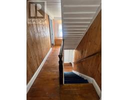 40 Robin Hood Road thumbnail 23