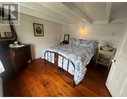 40 Robin Hood Road thumbnail 29