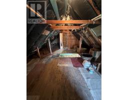 40 Robin Hood Road thumbnail 37
