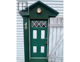 40 Robin Hood Road thumbnail 5