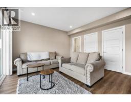 687 Acadia Street, Kelowna, BC V1V0A8 Photo 27