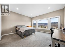 Kitchen - 687 Acadia Street, Kelowna, BC V1V0A8 Photo 14