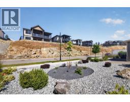 687 Acadia Street, Kelowna, BC V1V0A8 Photo 46