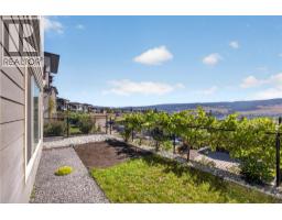 687 Acadia Street, Kelowna, BC V1V0A8 Photo 37