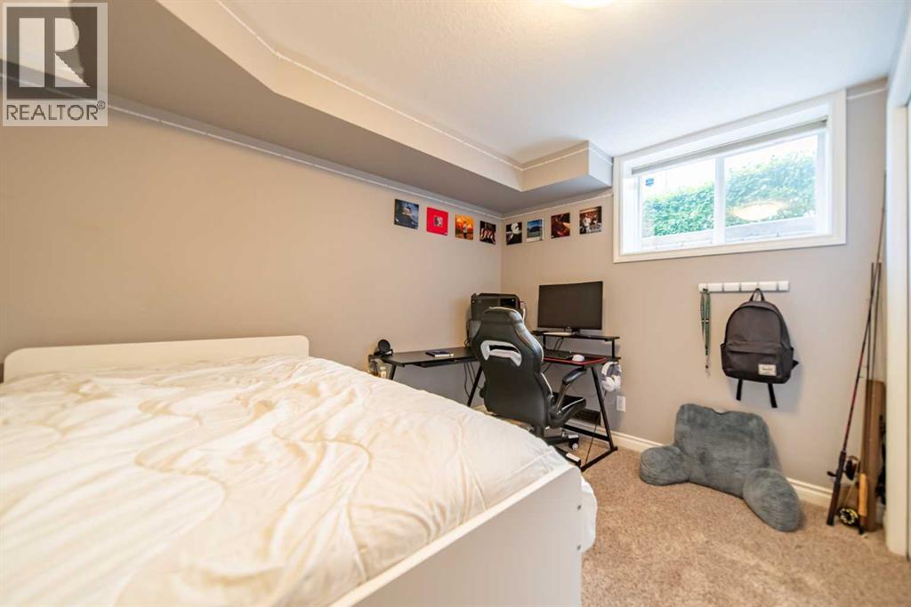 310 Silver Ridge Crescent NW — photo 29