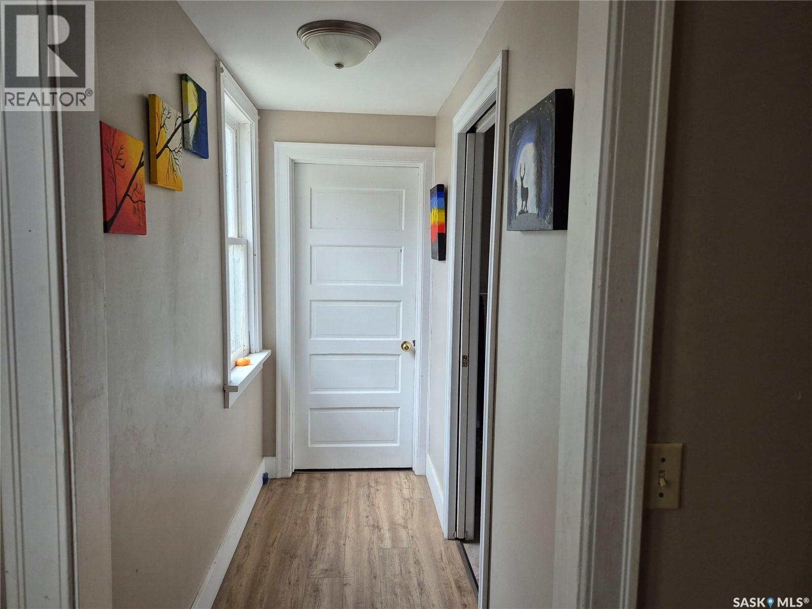 137 2nd STREET W - 11