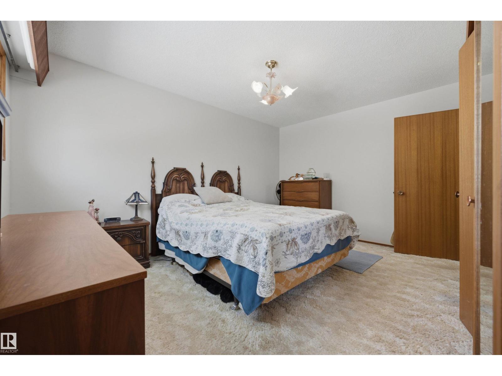 39 MANOR DR — photo 34